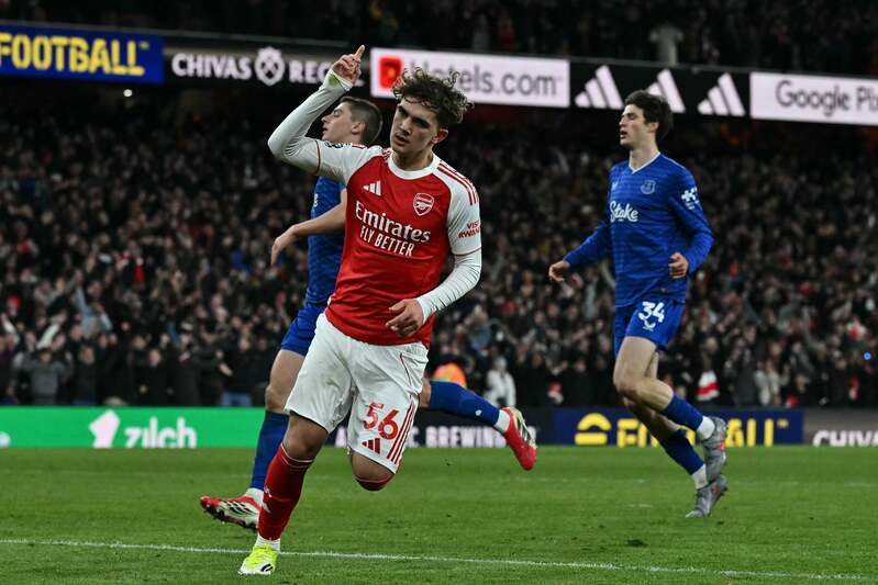 Sao mai 16 tuổi tỏa sáng ở trận Arsenal vs Everton